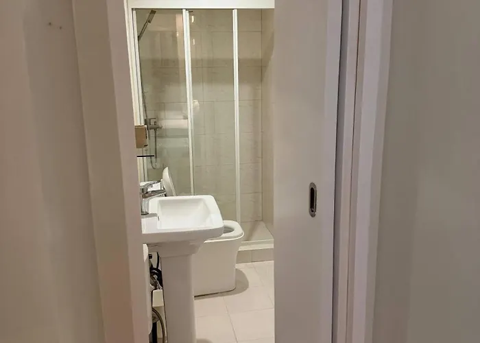 The Luxe Forbeswood Bgc Appartamento *